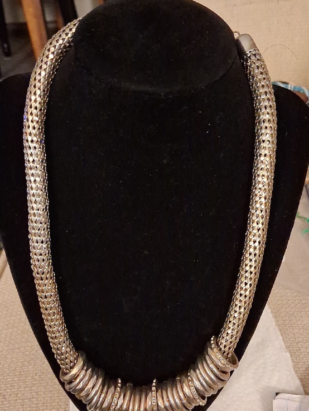 Chunky Silver-Tone Mesh Necklace with Stacked Ring Accents